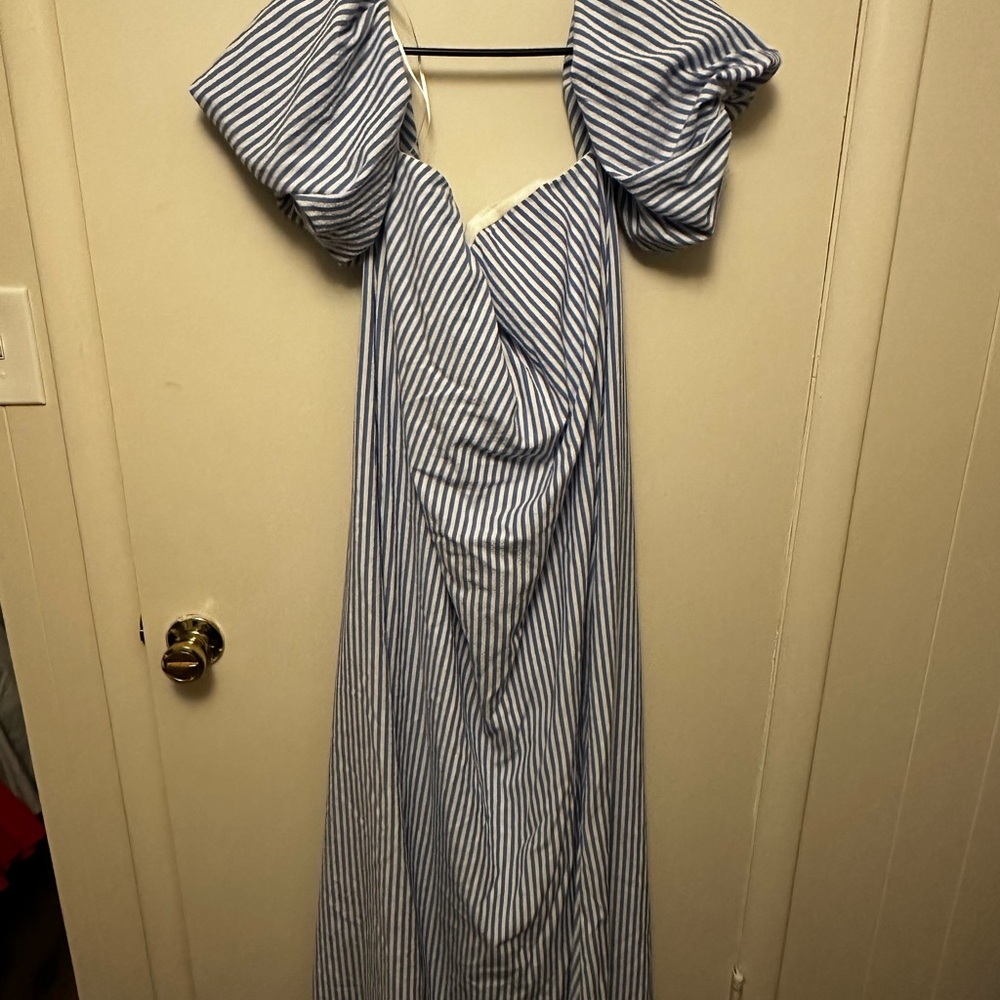 Elegant Blue Striped Dress